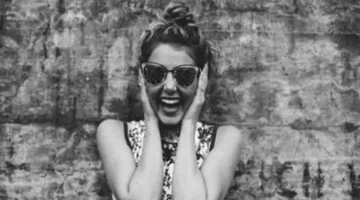 5 أبراج تجذب القلوب بكاريزما عفوية.. الدلو يحصد لقب الثقيل الجذاب